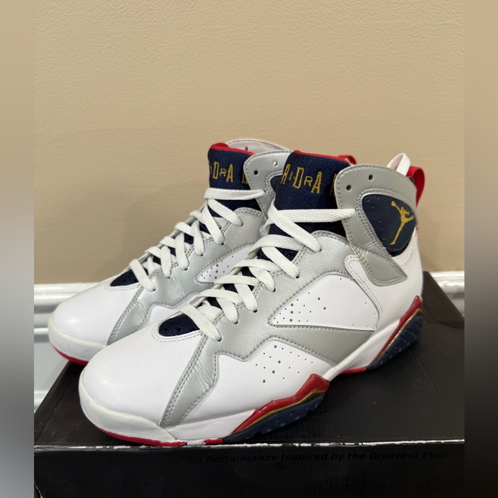 Nike Air Jordan 7 Retro Olympic 2012 Size 8 White Navy Red